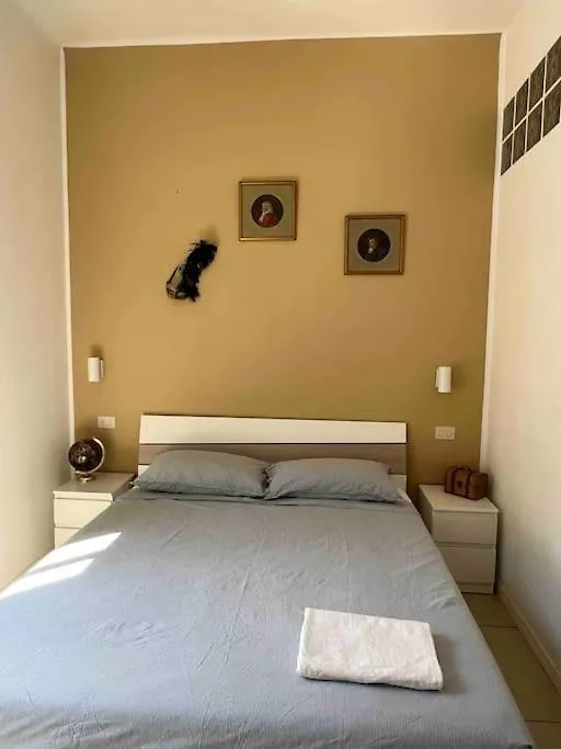 Tarra Place Milan